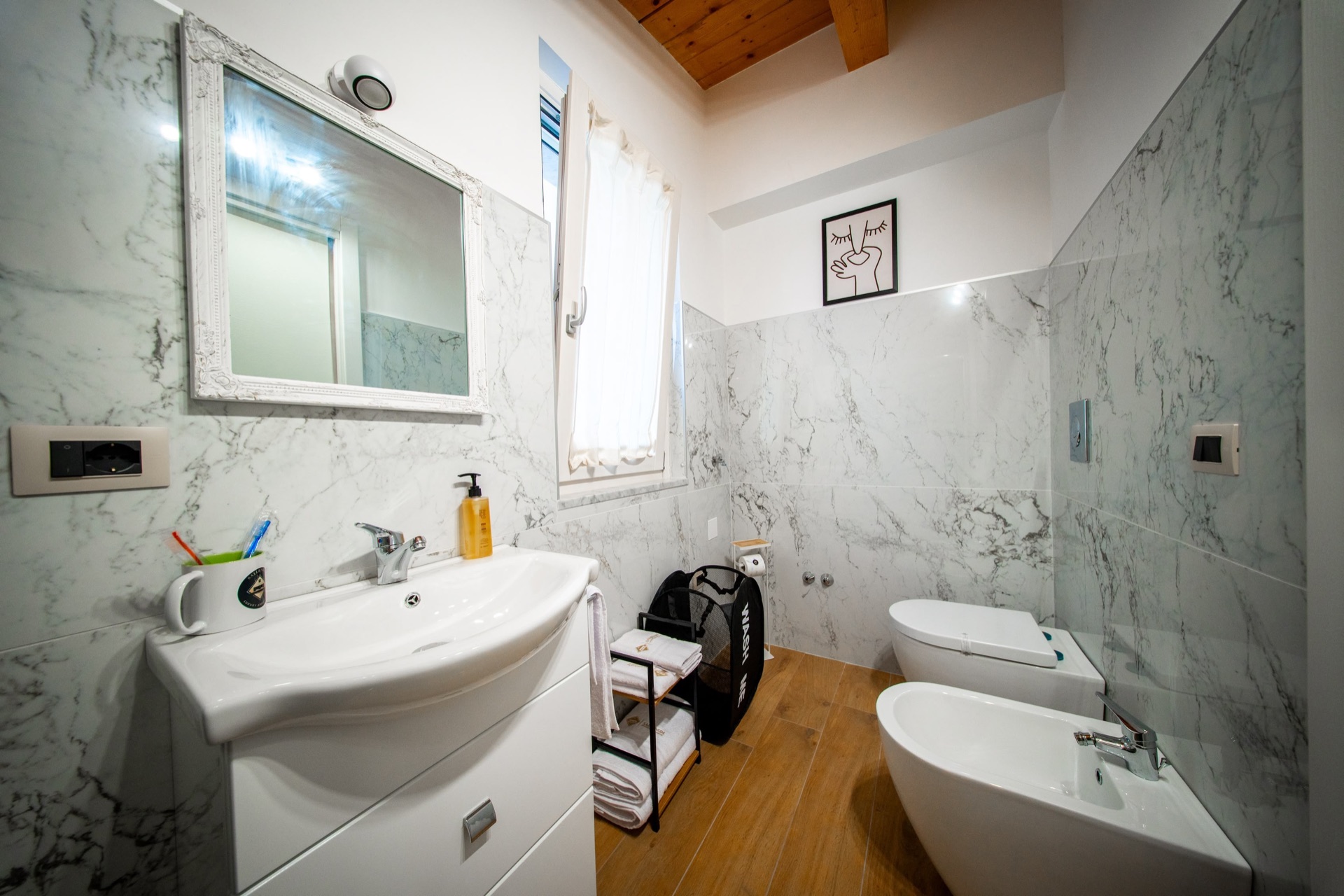 Camera 12 di Salernum Luxury Apartments